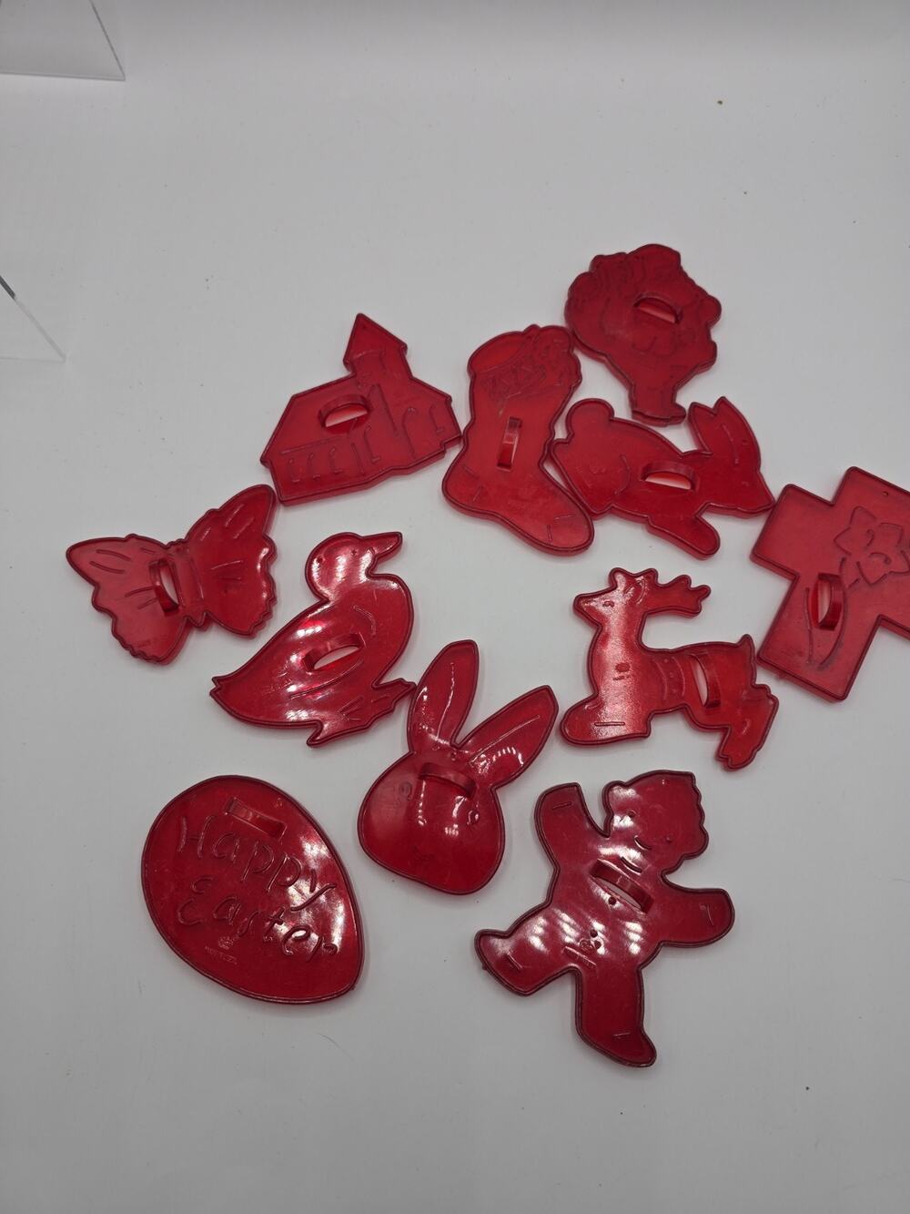 Lot VINTAGE COOKIE CUTTERS ~ Hard Red Plastic ~ HRM ~ USA Christmas Easter